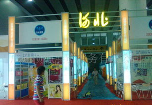 广告展览器材与户外灯箱 一站式供应与服务指南